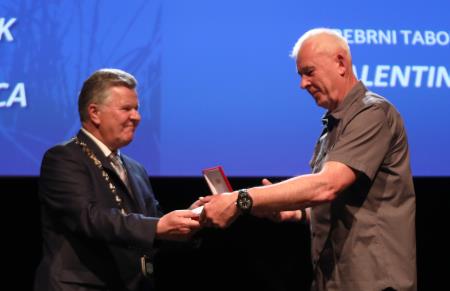 SLAVNOSTNA SEJA  28a FOTO LJUBO VUKELIČ